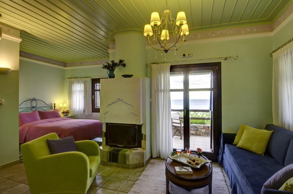 Anthyllion Villa เลโฟกาสโตร ภายนอก รูปภาพ